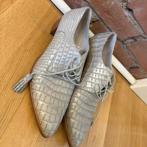 Pertini Silver Snakeskin-Patterned Leather Shoes – EU 39 (Fits US 7.5–8) - Picture 2 of 5